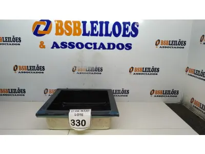 LOTE 330 - 01 NICHO PARA BANHEIRO NA COR PRETA QUADRADA (NOVO). (NO ESTADO) ATENÇÃO! FAZER A VISITAÇÃO ANTES DE ARREMATAR, NÃO SABEMOS SE FUNCIONA. LEILÃO NÃO TEM GARANTIA E NEM DEVOLUÇÃO, SUJEITO A POSSÍVEIS AVARIAS VISÍVEIS/OCULTAS E/OU AUSÊNCIA DE COMPONENTES.