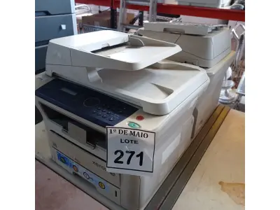 LOTE 271 - 02 IMPRESSORAS MULTIFUNCIONAL XEROX. (NO ESTADO) ATENÇÃO! FAZER A VISITAÇÃO ANTES DE ARREMATAR, NÃO SABEMOS SE FUNCIONA. LEILÃO NÃO TEM GARANTIA E NEM DEVOLUÇÃO, SUJEITO A POSSÍVEIS AVARIAS VISÍVEIS/OCULTAS E/OU AUSÊNCIA DE COMPONENTES.