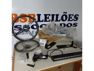 LOTE 266 - 01 BARRA DE LED 20 DODGE RAM 2500 E 01 LOTE COM JUNTA DE MOTOR DODGE V8 FELPRO3/8 E VOLANTE ESPORTIVOS.  (NO ESTADO) ATENÇÃO! FAZER A VISITAÇÃO ANTES DE ARREMATAR, NÃO SABEMOS SE FUNCIONA. LEILÃO NÃO TEM GARANTIA E NEM DEVOLUÇÃO, SUJEITO A POSSÍVEIS AVARIAS VISÍVEIS/OCULTAS E/OU AUSÊNCIA DE COMPONENTES.