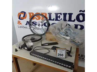 LOTE 266 - 01 BARRA DE LED 20 DODGE RAM 2500 E 01 LOTE COM JUNTA DE MOTOR DODGE V8 FELPRO3/8 E VOLANTE ESPORTIVOS.  (NO ESTADO) ATENÇÃO! FAZER A VISITAÇÃO ANTES DE ARREMATAR, NÃO SABEMOS SE FUNCIONA. LEILÃO NÃO TEM GARANTIA E NEM DEVOLUÇÃO, SUJEITO A POSSÍVEIS AVARIAS VISÍVEIS/OCULTAS E/OU AUSÊNCIA DE COMPONENTES.