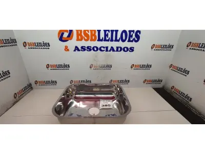 LOTE 380 - 01 CUBA EM AÇO INOX QUADRADO. (NOVO) (NO ESTADO) ATENÇÃO! FAZER A VISITAÇÃO ANTES DE ARREMATAR, NÃO SABEMOS SE FUNCIONA. LEILÃO NÃO TEM GARANTIA E NEM DEVOLUÇÃO, SUJEITO A POSSÍVEIS AVARIAS VISÍVEIS/OCULTAS E/OU AUSÊNCIA DE COMPONENTES.