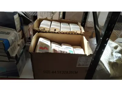 LOTE 327 - 01 LOTE COM DISPENSES PARA SABÃO.  (NO ESTADO) ATENÇÃO! FAZER A VISITAÇÃO ANTES DE ARREMATAR, NÃO SABEMOS SE FUNCIONA. LEILÃO NÃO TEM GARANTIA E NEM DEVOLUÇÃO, SUJEITO A POSSÍVEIS AVARIAS VISÍVEIS/OCULTAS E/OU AUSÊNCIA DE COMPONENTES.