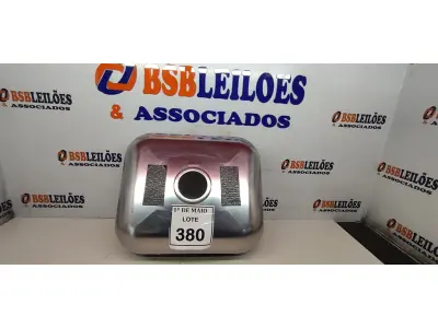 LOTE 380 - 01 CUBA EM AÇO INOX QUADRADO. (NOVO) (NO ESTADO) ATENÇÃO! FAZER A VISITAÇÃO ANTES DE ARREMATAR, NÃO SABEMOS SE FUNCIONA. LEILÃO NÃO TEM GARANTIA E NEM DEVOLUÇÃO, SUJEITO A POSSÍVEIS AVARIAS VISÍVEIS/OCULTAS E/OU AUSÊNCIA DE COMPONENTES.