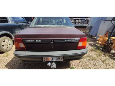 LOTE 667 - 01 GM/MONZA GL A GASOLINA; NA COR VERMELHA; ANO 1994. (NO ESTADO)