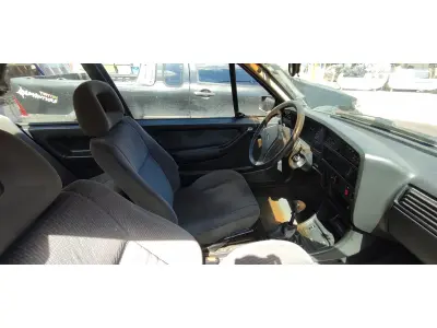 LOTE 667 - 01 GM/MONZA GL A GASOLINA; NA COR VERMELHA; ANO 1994. (NO ESTADO)