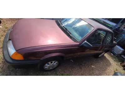 LOTE 667 - 01 GM/MONZA GL A GASOLINA; NA COR VERMELHA; ANO 1994. (NO ESTADO)
