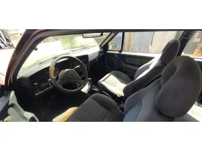 LOTE 667 - 01 GM/MONZA GL A GASOLINA; NA COR VERMELHA; ANO 1994. (NO ESTADO)