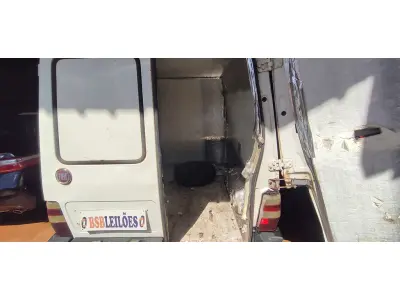 LOTE 337 - 01 FIORINO  1.3 FLEX COM TRASEIRA ISOLADA TERMICAMENTE 1; ANO 2010/11 . (NO ESTADO)