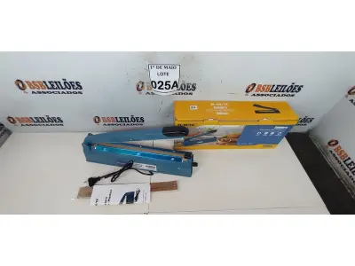 LOTE 025 - 01 SELADORA MANUAL DE PLÁSTICO 8NIVEIS DE AJUSTE MATERIAL ABS DESLIGAMENTO AUTOMÁTICO 220V 300MM POTÊNCIA 400W   (NOVO) (NO ESTADO) ATENÇÃO! FAZER A VISITAÇÃO ANTES DE ARREMATAR, NÃO SABEMOS SE FUNCIONA. LEILÃO NÃO TEM GARANTIA E NEM DEVOLUÇÃO, SUJEITO A POSSÍVEIS AVARIAS VISÍVEIS/OCULTAS E/OU AUSÊNCIA DE COMPONENTES.