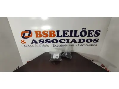 LOTE 024 - 01 LOTE COM GRANDE QUANTIDADE DE PARAFUSOS. (NO ESTADO) ATENÇÃO! FAZER A VISITAÇÃO ANTES DE ARREMATAR, NÃO SABEMOS SE FUNCIONA, LEILÃO NÃO TEM GARANTIA E NEM DEVOLUÇÃO, SUJEITO A POSSÍVEIS AVARIAS VISÍVEIS/OCULTAS E/OU AUSÊNCIA DE COMPONENTES.