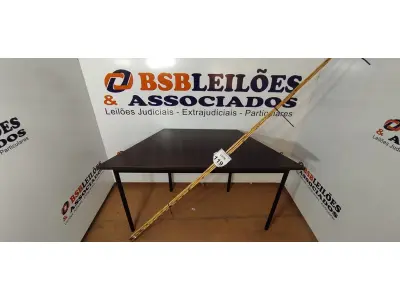 LOTE 119 - 05 VARAS DE BAMBU. (NO ESTADO) ATENÇÃO! FAZER A VISITAÇÃO ANTES DE ARREMATAR, NÃO SABEMOS SE FUNCIONA, LEILÃO NÃO TEM GARANTIA E NEM DEVOLUÇÃO, SUJEITO A POSSÍVEIS AVARIAS VISÍVEIS/OCULTAS E/OU AUSÊNCIA DE COMPONENTES.