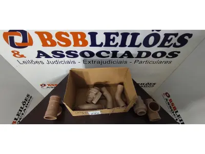 LOTE 222 - 01 LOTE COM CONEXÕES HIDRÁULICAS MEDIDAS DIVERSAS. (NO ESTADO) ATENÇÃO! FAZER A VISITAÇÃO ANTES DE ARREMATAR, NÃO SABEMOS SE FUNCIONA, LEILÃO NÃO TEM GARANTIA E NEM DEVOLUÇÃO, SUJEITO A POSSÍVEIS AVARIAS VISÍVEIS/OCULTAS E/OU AUSÊNCIA DE COMPONENTES.