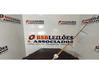 LOTE 119 - 05 VARAS DE BAMBU. (NO ESTADO) ATENÇÃO! FAZER A VISITAÇÃO ANTES DE ARREMATAR, NÃO SABEMOS SE FUNCIONA, LEILÃO NÃO TEM GARANTIA E NEM DEVOLUÇÃO, SUJEITO A POSSÍVEIS AVARIAS VISÍVEIS/OCULTAS E/OU AUSÊNCIA DE COMPONENTES.