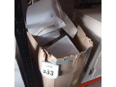 LOTE 333 - 15 DISPENSES PARA PAPEL. (NO ESTADO) ATENÇÃO! FAZER A VISITAÇÃO ANTES DE ARREMATAR, NÃO SABEMOS SE FUNCIONA. LEILÃO NÃO TEM GARANTIA E NEM DEVOLUÇÃO, SUJEITO A POSSÍVEIS AVARIAS VISÍVEIS/OCULTAS E/OU AUSÊNCIA DE COMPONENTES.