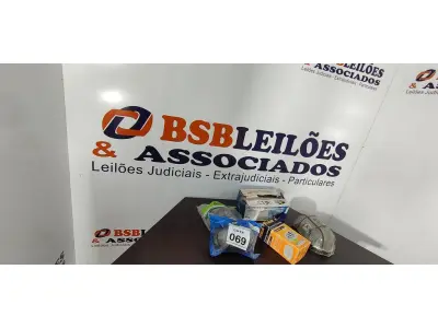 LOTE 069 - 05 LUMINÁRIAS TARTARUGAS DE TAMANHOS DIVERSOS. (NO ESTADO) ATENÇÃO! FAZER A VISITAÇÃO ANTES DE ARREMATAR, NÃO SABEMOS SE FUNCIONA, LEILÃO NÃO TEM GARANTIA E NEM DEVOLUÇÃO, SUJEITO A POSSÍVEIS AVARIAS VISÍVEIS/OCULTAS E/OU AUSÊNCIA DE COMPONENTES.