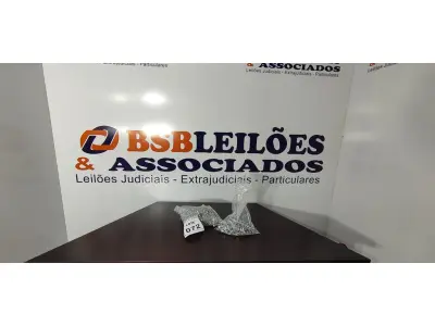 LOTE 072 - 01 LOTE COM GRANDE QUANTIDADE DE PARAFUSOS   TAMANHOS DIFERENTES. (NO ESTADO) ATENÇÃO! FAZER A VISITAÇÃO ANTES DE ARREMATAR, NÃO SABEMOS SE FUNCIONA, LEILÃO NÃO TEM GARANTIA E NEM DEVOLUÇÃO, SUJEITO A POSSÍVEIS AVARIAS VISÍVEIS/OCULTAS E/OU AUSÊNCIA DE COMPONENTES.