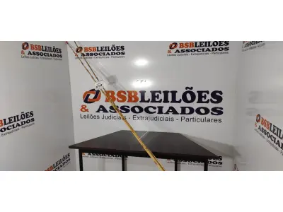 LOTE 519 - 05 VARAS DE BAMBU. (NO ESTADO) ATENÇÃO! FAZER A VISITAÇÃO ANTES DE ARREMATAR, NÃO SABEMOS SE FUNCIONA, LEILÃO NÃO TEM GARANTIA E NEM DEVOLUÇÃO, SUJEITO A POSSÍVEIS AVARIAS VISÍVEIS/OCULTAS E/OU AUSÊNCIA DE COMPONENTES.