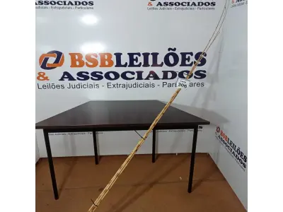 LOTE 306 - 05 VARAS DE BAMBU. (NO ESTADO) ATENÇÃO! FAZER A VISITAÇÃO ANTES DE ARREMATAR, NÃO SABEMOS SE FUNCIONA, LEILÃO NÃO TEM GARANTIA E NEM DEVOLUÇÃO, SUJEITO A POSSÍVEIS AVARIAS VISÍVEIS/OCULTAS E/OU AUSÊNCIA DE COMPONENTES.