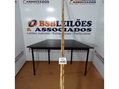 LOTE 430 - 05 VARAS DE BAMBU. (NO ESTADO) ATENÇÃO! FAZER A VISITAÇÃO ANTES DE ARREMATAR, NÃO SABEMOS SE FUNCIONA, LEILÃO NÃO TEM GARANTIA E NEM DEVOLUÇÃO, SUJEITO A POSSÍVEIS AVARIAS VISÍVEIS/OCULTAS E/OU AUSÊNCIA DE COMPONENTES.