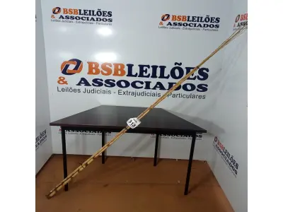 LOTE 313 - 05 VARAS DE BAMBU. (NO ESTADO) ATENÇÃO! FAZER A VISITAÇÃO ANTES DE ARREMATAR, NÃO SABEMOS SE FUNCIONA, LEILÃO NÃO TEM GARANTIA E NEM DEVOLUÇÃO, SUJEITO A POSSÍVEIS AVARIAS VISÍVEIS/OCULTAS E/OU AUSÊNCIA DE COMPONENTES.