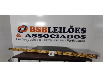 LOTE 501 - 05 VARAS DE BAMBU. (NO ESTADO) ATENÇÃO! FAZER A VISITAÇÃO ANTES DE ARREMATAR, NÃO SABEMOS SE FUNCIONA, LEILÃO NÃO TEM GARANTIA E NEM DEVOLUÇÃO, SUJEITO A POSSÍVEIS AVARIAS VISÍVEIS/OCULTAS E/OU AUSÊNCIA DE COMPONENTES.