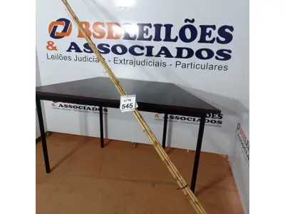LOTE 545 - 05 VARAS DE BAMBU. (NO ESTADO) ATENÇÃO! FAZER A VISITAÇÃO ANTES DE ARREMATAR, NÃO SABEMOS SE FUNCIONA, LEILÃO NÃO TEM GARANTIA E NEM DEVOLUÇÃO, SUJEITO A POSSÍVEIS AVARIAS VISÍVEIS/OCULTAS E/OU AUSÊNCIA DE COMPONENTES.