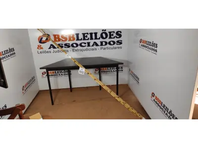 LOTE 522 - 05 VARAS DE BAMBU. (NO ESTADO) ATENÇÃO! FAZER A VISITAÇÃO ANTES DE ARREMATAR, NÃO SABEMOS SE FUNCIONA, LEILÃO NÃO TEM GARANTIA E NEM DEVOLUÇÃO, SUJEITO A POSSÍVEIS AVARIAS VISÍVEIS/OCULTAS E/OU AUSÊNCIA DE COMPONENTES.
