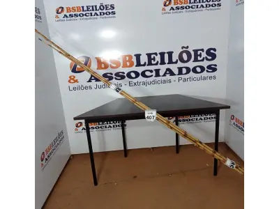 LOTE 407 - 05 VARAS DE BAMBU. (NO ESTADO) ATENÇÃO! FAZER A VISITAÇÃO ANTES DE ARREMATAR, NÃO SABEMOS SE FUNCIONA, LEILÃO NÃO TEM GARANTIA E NEM DEVOLUÇÃO, SUJEITO A POSSÍVEIS AVARIAS VISÍVEIS/OCULTAS E/OU AUSÊNCIA DE COMPONENTES.