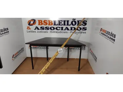 LOTE 505 - 10 VARAS DE BAMBU. (NO ESTADO) ATENÇÃO! FAZER A VISITAÇÃO ANTES DE ARREMATAR, NÃO SABEMOS SE FUNCIONA, LEILÃO NÃO TEM GARANTIA E NEM DEVOLUÇÃO, SUJEITO A POSSÍVEIS AVARIAS VISÍVEIS/OCULTAS E/OU AUSÊNCIA DE COMPONENTES.