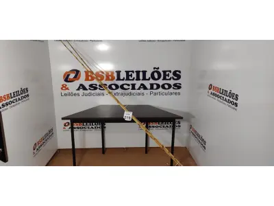 LOTE 519 - 05 VARAS DE BAMBU. (NO ESTADO) ATENÇÃO! FAZER A VISITAÇÃO ANTES DE ARREMATAR, NÃO SABEMOS SE FUNCIONA, LEILÃO NÃO TEM GARANTIA E NEM DEVOLUÇÃO, SUJEITO A POSSÍVEIS AVARIAS VISÍVEIS/OCULTAS E/OU AUSÊNCIA DE COMPONENTES.