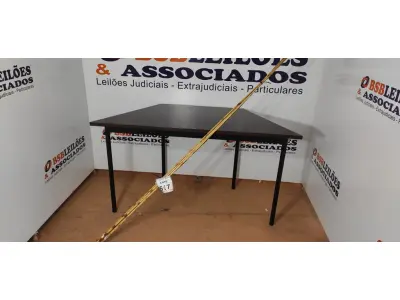 LOTE 517 - 05 VARAS DE BAMBU. (NO ESTADO) ATENÇÃO! FAZER A VISITAÇÃO ANTES DE ARREMATAR, NÃO SABEMOS SE FUNCIONA, LEILÃO NÃO TEM GARANTIA E NEM DEVOLUÇÃO, SUJEITO A POSSÍVEIS AVARIAS VISÍVEIS/OCULTAS E/OU AUSÊNCIA DE COMPONENTES.