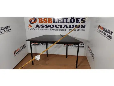 LOTE 511 - 05 VARAS DE BAMBU. (NO ESTADO) ATENÇÃO! FAZER A VISITAÇÃO ANTES DE ARREMATAR, NÃO SABEMOS SE FUNCIONA, LEILÃO NÃO TEM GARANTIA E NEM DEVOLUÇÃO, SUJEITO A POSSÍVEIS AVARIAS VISÍVEIS/OCULTAS E/OU AUSÊNCIA DE COMPONENTES.