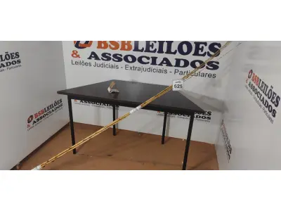 LOTE 525 - 05 VARAS DE BAMBU. (NO ESTADO) ATENÇÃO! FAZER A VISITAÇÃO ANTES DE ARREMATAR, NÃO SABEMOS SE FUNCIONA, LEILÃO NÃO TEM GARANTIA E NEM DEVOLUÇÃO, SUJEITO A POSSÍVEIS AVARIAS VISÍVEIS/OCULTAS E/OU AUSÊNCIA DE COMPONENTES.