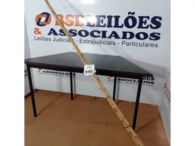 LOTE 545 - 05 VARAS DE BAMBU. (NO ESTADO) ATENÇÃO! FAZER A VISITAÇÃO ANTES DE ARREMATAR, NÃO SABEMOS SE FUNCIONA, LEILÃO NÃO TEM GARANTIA E NEM DEVOLUÇÃO, SUJEITO A POSSÍVEIS AVARIAS VISÍVEIS/OCULTAS E/OU AUSÊNCIA DE COMPONENTES.