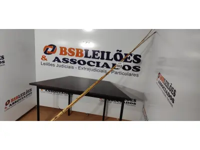 LOTE 503 - 05 VARAS DE BAMBU. (NO ESTADO) ATENÇÃO! FAZER A VISITAÇÃO ANTES DE ARREMATAR, NÃO SABEMOS SE FUNCIONA, LEILÃO NÃO TEM GARANTIA E NEM DEVOLUÇÃO, SUJEITO A POSSÍVEIS AVARIAS VISÍVEIS/OCULTAS E/OU AUSÊNCIA DE COMPONENTES.