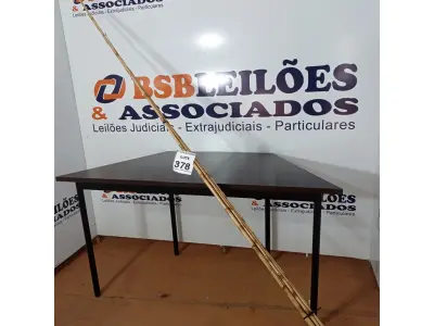 LOTE 378 - 05 VARAS DE BAMBU. (NO ESTADO) ATENÇÃO! FAZER A VISITAÇÃO ANTES DE ARREMATAR, NÃO SABEMOS SE FUNCIONA, LEILÃO NÃO TEM GARANTIA E NEM DEVOLUÇÃO, SUJEITO A POSSÍVEIS AVARIAS VISÍVEIS/OCULTAS E/OU AUSÊNCIA DE COMPONENTES.