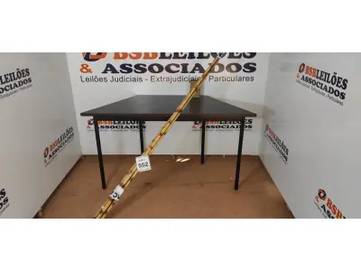 LOTE 552 - 05 VARAS DE BAMBU. (NO ESTADO) ATENÇÃO! FAZER A VISITAÇÃO ANTES DE ARREMATAR, NÃO SABEMOS SE FUNCIONA, LEILÃO NÃO TEM GARANTIA E NEM DEVOLUÇÃO, SUJEITO A POSSÍVEIS AVARIAS VISÍVEIS/OCULTAS E/OU AUSÊNCIA DE COMPONENTES.