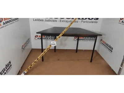 LOTE 535 - 05 VARAS DE BAMBU. (NO ESTADO) ATENÇÃO! FAZER A VISITAÇÃO ANTES DE ARREMATAR, NÃO SABEMOS SE FUNCIONA, LEILÃO NÃO TEM GARANTIA E NEM DEVOLUÇÃO, SUJEITO A POSSÍVEIS AVARIAS VISÍVEIS/OCULTAS E/OU AUSÊNCIA DE COMPONENTES.