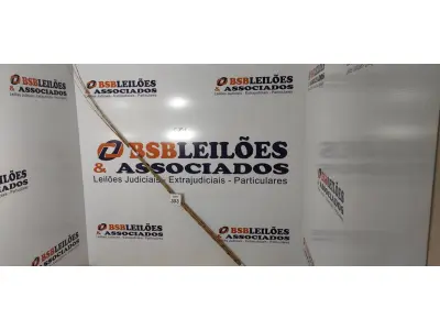 LOTE 393 - 05 VARAS DE BAMBU. (NO ESTADO) ATENÇÃO! FAZER A VISITAÇÃO ANTES DE ARREMATAR, NÃO SABEMOS SE FUNCIONA, LEILÃO NÃO TEM GARANTIA E NEM DEVOLUÇÃO, SUJEITO A POSSÍVEIS AVARIAS VISÍVEIS/OCULTAS E/OU AUSÊNCIA DE COMPONENTES.