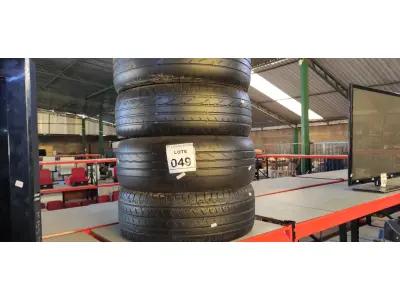LOTE 049 - 04 PNEUS USADOS 205-55 ARO 16. (NO ESTADO) ATENÇÃO! FAZER A VISITAÇÃO ANTES DE ARREMATAR, NÃO SABEMOS SE FUNCIONA. LEILÃO NÃO TEM GARANTIA E NEM DEVOLUÇÃO, SUJEITO A POSSÍVEIS AVARIAS VISÍVEIS/OCULTAS E/OU AUSÊNCIA DE COMPONENTES.