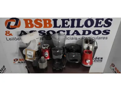 LOTE 040 - 01 LOTE COM VÁRIOS ELETROMÉTRICOS DIVERSOS. (NO ESTADO) ATENÇÃO! FAZER A VISITAÇÃO ANTES DE ARREMATAR, NÃO SABEMOS SE FUNCIONA, LEILÃO NÃO TEM GARANTIA E NEM DEVOLUÇÃO, SUJEITO A POSSÍVEIS AVARIAS VISÍVEIS/OCULTAS E/OU AUSÊNCIA DE COMPONENTES.