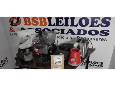 LOTE 040 - 01 LOTE COM VÁRIOS ELETROMÉTRICOS DIVERSOS. (NO ESTADO) ATENÇÃO! FAZER A VISITAÇÃO ANTES DE ARREMATAR, NÃO SABEMOS SE FUNCIONA, LEILÃO NÃO TEM GARANTIA E NEM DEVOLUÇÃO, SUJEITO A POSSÍVEIS AVARIAS VISÍVEIS/OCULTAS E/OU AUSÊNCIA DE COMPONENTES.