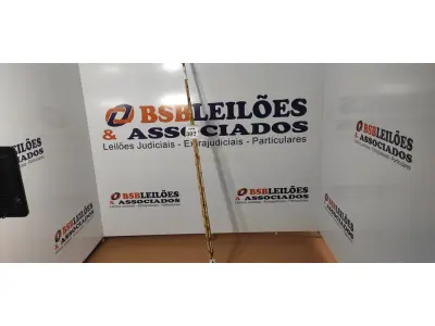 LOTE 393 - 05 VARAS DE BAMBU. (NO ESTADO) ATENÇÃO! FAZER A VISITAÇÃO ANTES DE ARREMATAR, NÃO SABEMOS SE FUNCIONA, LEILÃO NÃO TEM GARANTIA E NEM DEVOLUÇÃO, SUJEITO A POSSÍVEIS AVARIAS VISÍVEIS/OCULTAS E/OU AUSÊNCIA DE COMPONENTES.