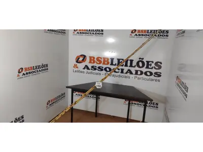 LOTE 556 - 05 VARAS DE BAMBU. (NO ESTADO) ATENÇÃO! FAZER A VISITAÇÃO ANTES DE ARREMATAR, NÃO SABEMOS SE FUNCIONA, LEILÃO NÃO TEM GARANTIA E NEM DEVOLUÇÃO, SUJEITO A POSSÍVEIS AVARIAS VISÍVEIS/OCULTAS E/OU AUSÊNCIA DE COMPONENTES.