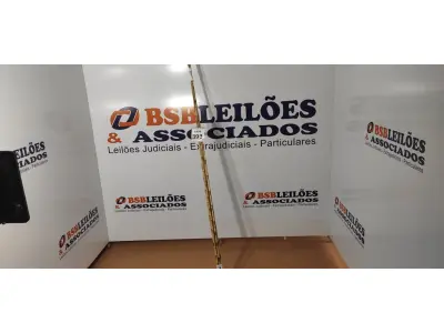 LOTE 393 - 05 VARAS DE BAMBU. (NO ESTADO) ATENÇÃO! FAZER A VISITAÇÃO ANTES DE ARREMATAR, NÃO SABEMOS SE FUNCIONA, LEILÃO NÃO TEM GARANTIA E NEM DEVOLUÇÃO, SUJEITO A POSSÍVEIS AVARIAS VISÍVEIS/OCULTAS E/OU AUSÊNCIA DE COMPONENTES.