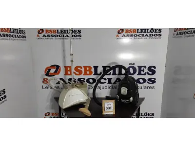 LOTE 039 - 01 ASPIRADOR DE PÓ MARCA PHILCO E 01 VAPORIZADOR DE ROUPAS. (NO ESTADO) ATENÇÃO! FAZER A VISITAÇÃO ANTES DE ARREMATAR, NÃO SABEMOS SE FUNCIONA, LEILÃO NÃO TEM GARANTIA E NEM DEVOLUÇÃO, SUJEITO A POSSÍVEIS AVARIAS VISÍVEIS/OCULTAS E/OU AUSÊNCIA DE COMPONENTES.
