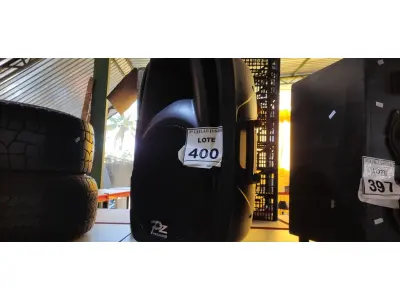 LOTE 332 - 01 CAIXA DE SOM MARCA PZ PRO ÁUDIO. (NO ESTADO) ATENÇÃO! FAZER A VISITAÇÃO ANTES DE ARREMATAR, NÃO SABEMOS SE FUNCIONA. LEILÃO NÃO TEM GARANTIA E NEM DEVOLUÇÃO, SUJEITO A POSSÍVEIS AVARIAS VISÍVEIS/OCULTAS E/OU AUSÊNCIA DE COMPONENTES.