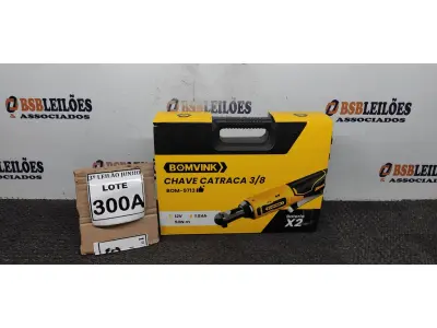 LOTE 300 - CHAVE CATRACA 3/8 COM DUAS BATERIAS MALETA  E ACESSÓRIOS. (NO ESTADO) ATENÇÃO! FAZER A VISITAÇÃO ANTES DE ARREMATAR, NÃO SABEMOS SE FUNCIONA, LEILÃO NÃO TEM GARANTIA E NEM DEVOLUÇÃO, SUJEITO A POSSÍVEIS AVARIAS VISÍVEIS/OCULTAS E/OU AUSÊNCIA DE COMPONENTES. 