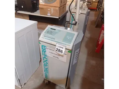 LOTE 286 - 01 MICROTHERM. (NO ESTADO) ATENÇÃO! FAZER A VISITAÇÃO ANTES DE ARREMATAR, NÃO SABEMOS SE FUNCIONA, LEILÃO NÃO TEM GARANTIA E NEM DEVOLUÇÃO, SUJEITO A POSSÍVEIS AVARIAS VISÍVEIS/OCULTAS E/OU AUSÊNCIA DE COMPONENTES.