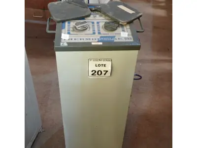 LOTE 207 - 01 EQUIPAMENTO THEMOPULSE. (NO ESTADO) ATENÇÃO! FAZER A VISITAÇÃO ANTES DE ARREMATAR, NÃO SABEMOS SE FUNCIONA, LEILÃO NÃO TEM GARANTIA E NEM DEVOLUÇÃO, SUJEITO A POSSÍVEIS AVARIAS VISÍVEIS/OCULTAS E/OU AUSÊNCIA DE COMPONENTES.